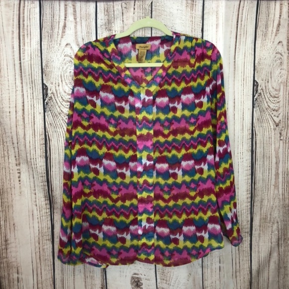 Wrangler Tops - 🔥5/$10🔥 Wrangler Pink Printed Aztec Top M